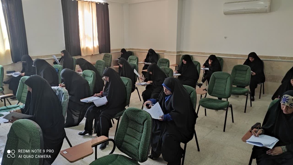 دهمین المپیاد علمی حوزه علمیه خواهران استان بوشهر برگزار شد+ تصاویر