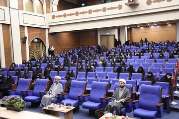 تصاویر/ جشن بزرگ «عطر حضور» در مرکز مدیریت حوزه های علمیه خواهران