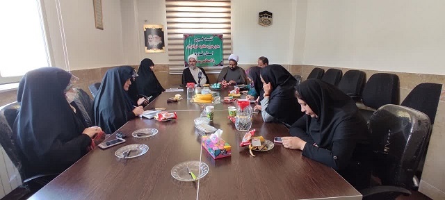 بانوان حافظ قرآن از آزمون ورودی حوزه علمیه قزوین معاف میشوند بانوان حافظ قرآن از آزمون ورودی حوزه علمیه قزوین معاف میشوند