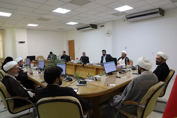 تصاویر/ دیدار مدیر حوزه‌های علمیه خواهران با رئیس مرکز تحقیقات کامپیوتری علوم اسلامی و امضای تفاهم‌نامه همکاری