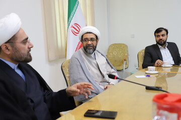 تصاویر/ دیدار مدیر حوزه‌های علمیه خواهران با رئیس مرکز تحقیقات کامپیوتری علوم اسلامی و امضای تفاهم‌نامه همکاری