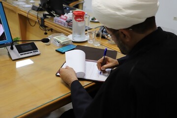 تصاویر/ دیدار مدیر حوزه‌های علمیه خواهران با رئیس مرکز تحقیقات کامپیوتری علوم اسلامی و امضای تفاهم‌نامه همکاری