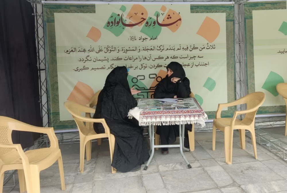 فعالیت های فرهنگی مدرسه علمیه حضرت فاطمه سلام الله علیها در قلب بازار تهران