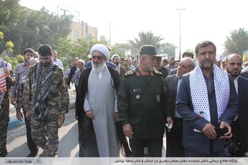 حضور باشکوه مردم بوشهر در راهپیمایی 13 آبان