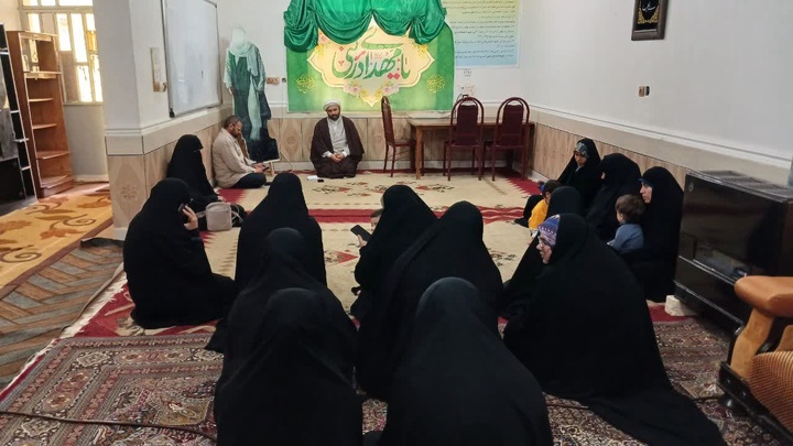 بازدید مدیر حوزه علمیه خواهران استان خوزستان از مدرسه علمیه خواهران هفتکل