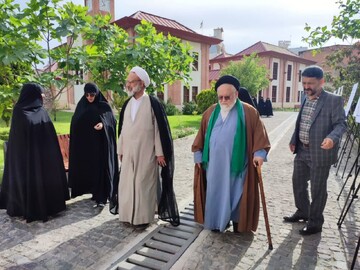 تصاویر/ همایش ملی"هویت عصری زنان در آینه قرآن و حدیث" در  استان گلستان