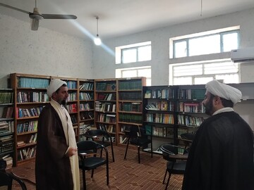 بازدید مدیر حوزه علمیه خواهران استان خوزستان از مدرسه علمیه نجمه خاتون(س) صفی آباد