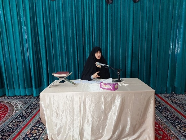 بانوی طلبه تمدنساز سرنوشت جامعه را تغییر میدهد