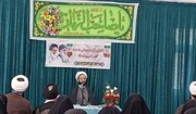 خواهران طلبه جامعه را با منابع غنی اسلامی سیراب کنند