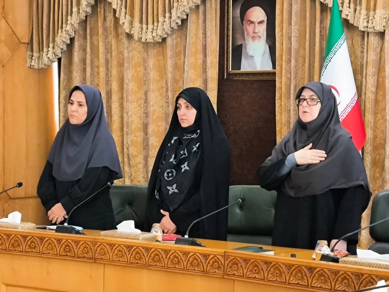 تأکید بر نقش کلیدی زنان در عرصههای تخصصی و مدیریت تعادل بین کار و زندگی