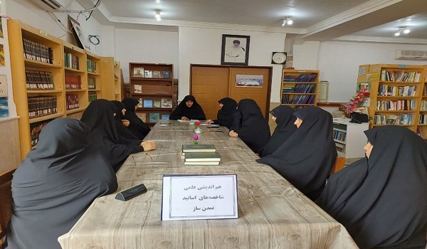 اساتید حوزه علمیه نقش بارزی در تربیت نسل تمدنساز ایفا میکنند