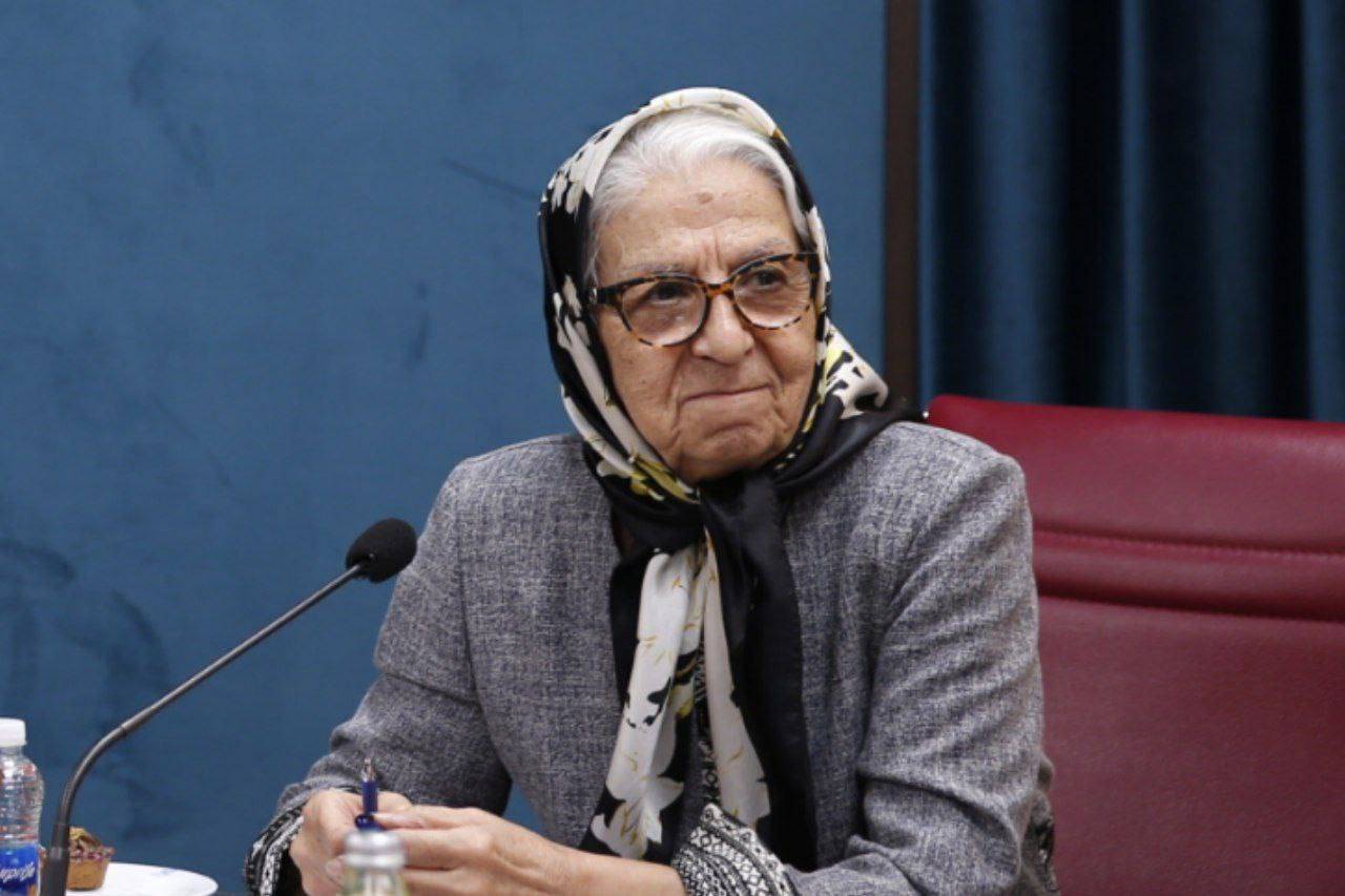 ضرورت تعامل دانشگاهها و دولت برای حل چالشهای زنان و خانواده