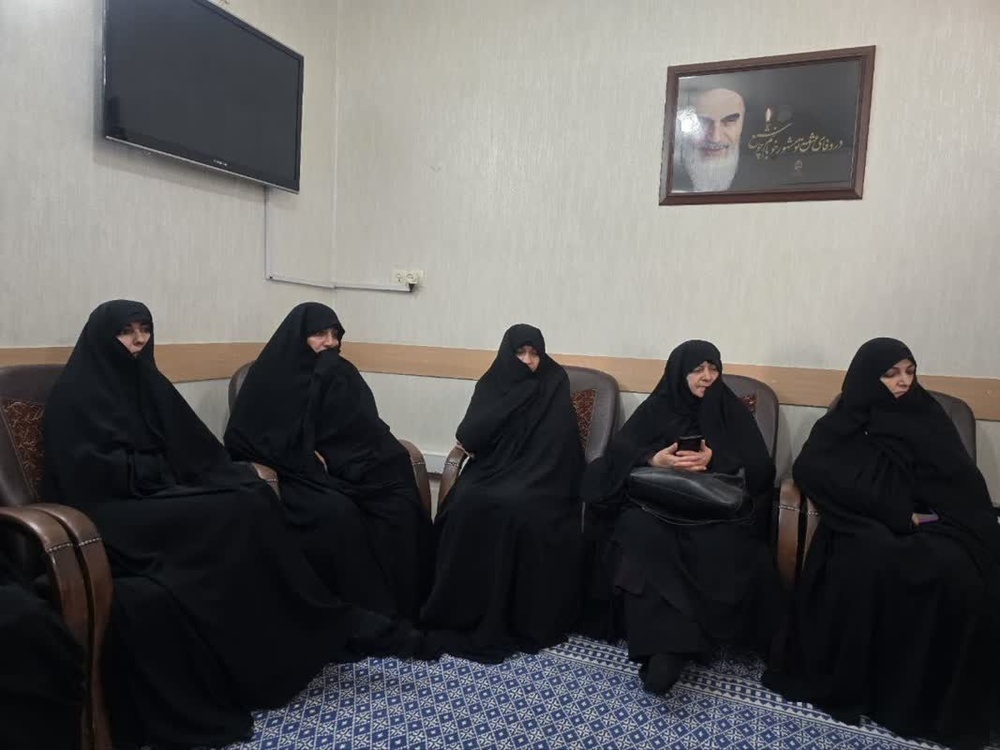 کمکهای مردمی به تقویت اراده جبهه مقاومت کمک میکند