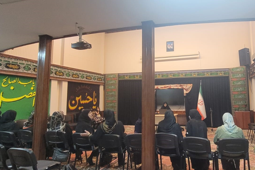 بانوان ایرانی مقیم آنکارا در محافل «تدبر در قرآن» گردهم میآیند