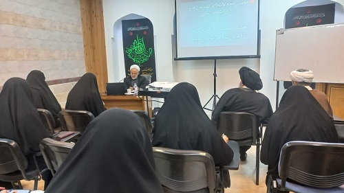 برگزاری کارگاه آشنایی با حقوق خانواده و آسیبهای اجتماعی در قم