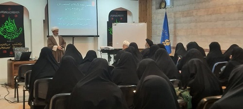 برگزاری کارگاه آشنایی با حقوق خانواده و آسیبهای اجتماعی در قم