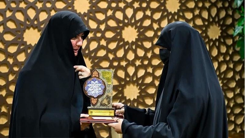 کتاب «خاتمیت در قرآن با رویکرد پاسخ به شبهات» برگزیده کتاب سال فرق و ادیان