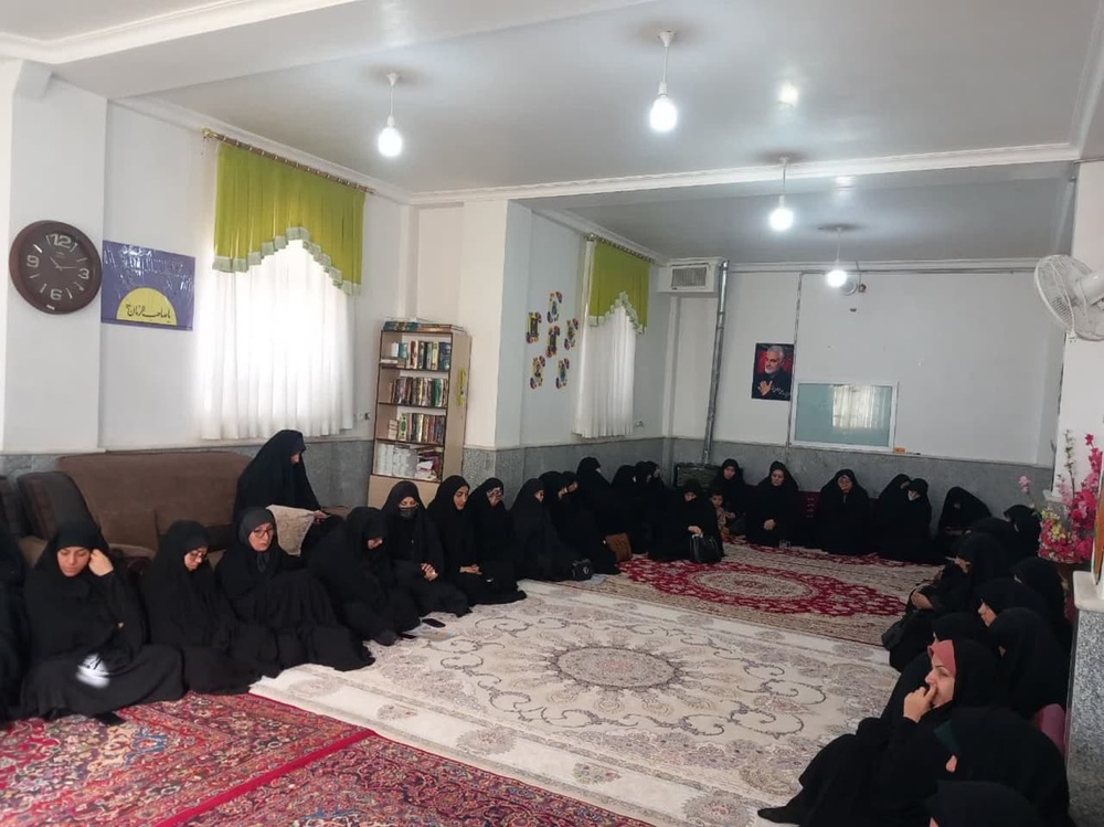 نشست بصیرتی سیاسی با محوریت تحلیل تحولات منطقه و جبهه مقاومت در بسطام برگزار شد