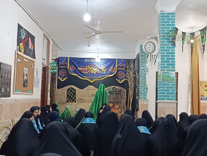 برگزاری اجتماع آشنایی با فرهنگ فاطمی برای دانشآموزان دختر + تصاویر