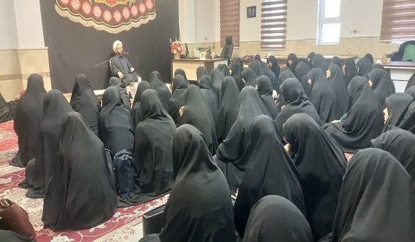 برنامههای نمایشگاه "در امتداد یاس نبوی"