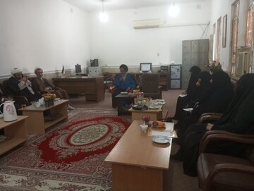 بازدید مسئولین حوزه علمیه خواهران خوزستان از مدرسه علمیه حضرت زینب(س) امیدیه+ عکس