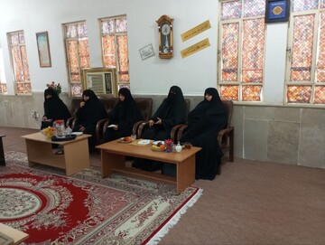بازدید مسئولین حوزه علمیه خواهران خوزستان از مدرسه علمیه حضرت زینب(س) امیدیه+ عکس
