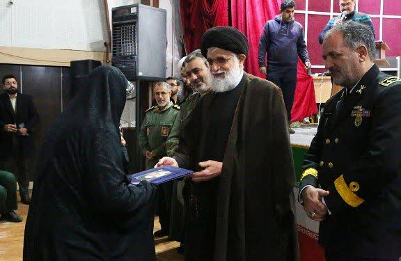 خانوادهداری از مصادیق جهاد زنان جامعه اسلامی است