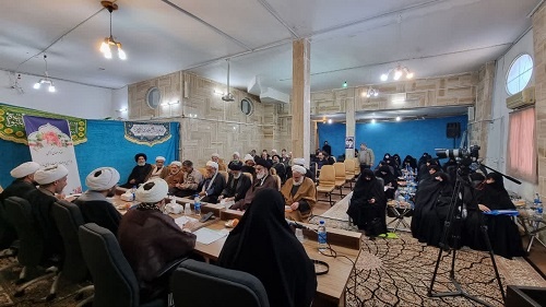 نگاه ما به مجموعه هیأت امنا به هیچوجه صرفاً مادی نیست