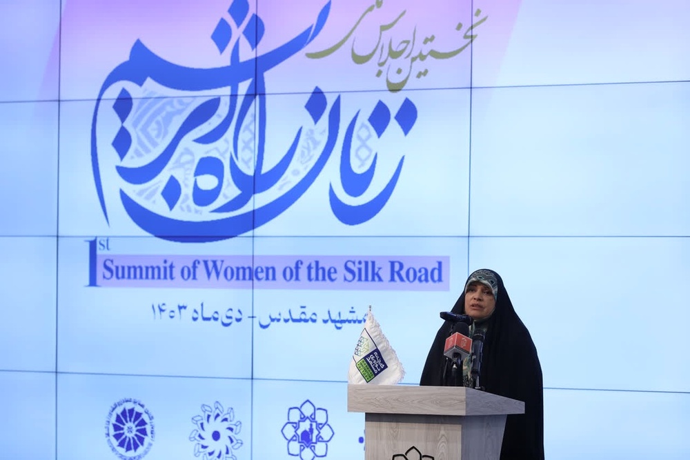 مطالبه ایجاد شبکه‌ حمایتی میان بانوان در راستای تحقق اهداف اقتصادی