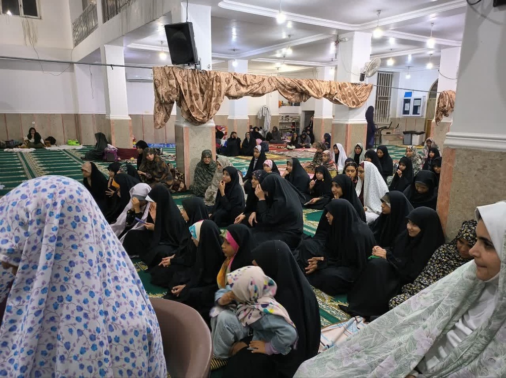 اعتکاف در واقع مراعات کردن حقوق بشر است