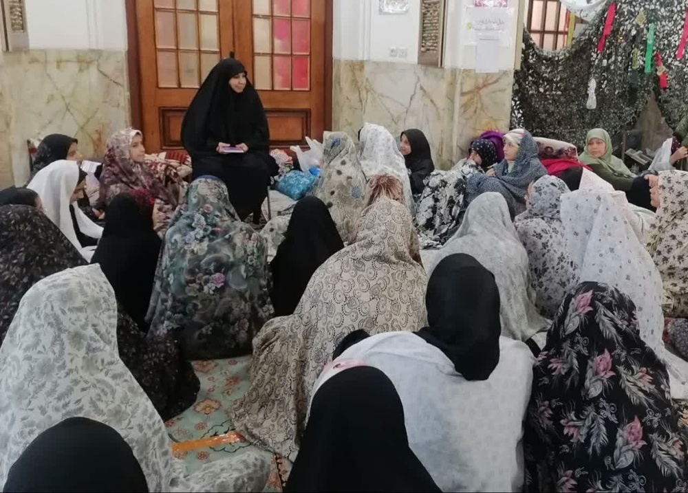 نقش محوری مبلغان حوزه علمیه خواهران در برگزاری اعتکاف دانشآموزی یزد