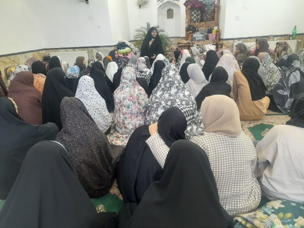 نقش محوری مبلغان حوزه علمیه خواهران در برگزاری اعتکاف دانشآموزی یزد
