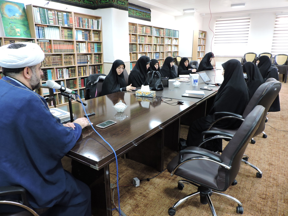 برگزاری کارگاه تربیت مربی مقالهنویسی با استفاده از هوش مصنوعی