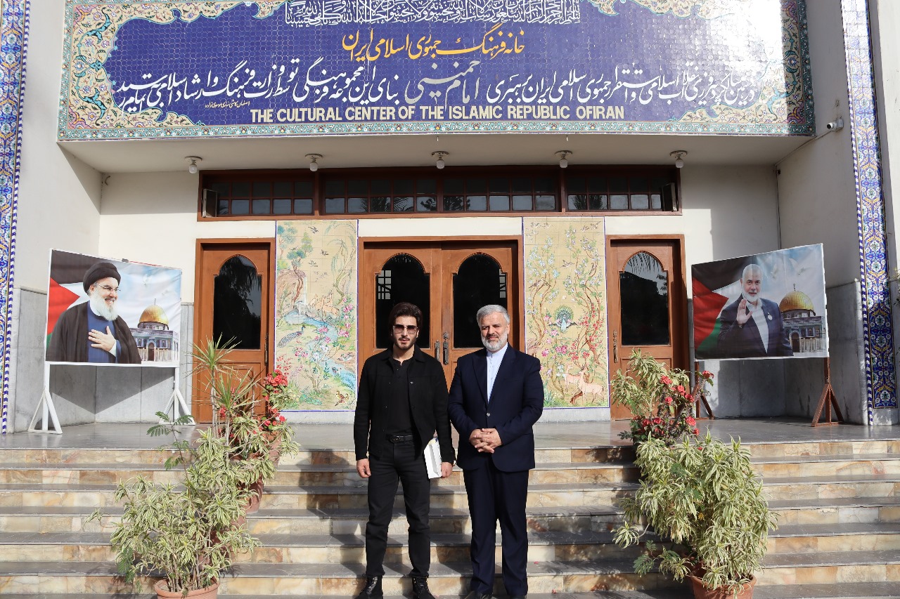 دلم میخواهد در کوچههای شهر قم اقامت کنم