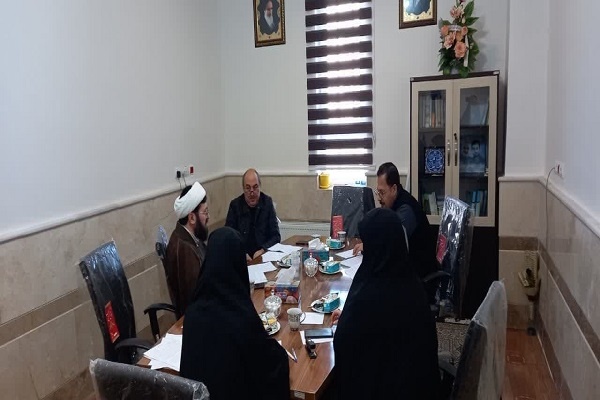 طرح اجمالی پایاننامه طلاب رشته مشاوره بررسی شد