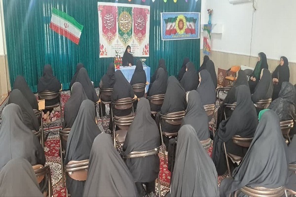 انقلاب زمینه بیداری اسلامی را در جهان مهیا کرد