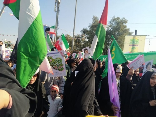 تصاویر/ حضور پرشور طلاب حوزههای علمیه خواهران تابعه مدیریت استان قم در جشن باشکوه سالروز پیروزی انقلاب