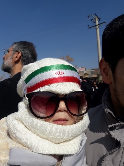 تصاویر/ حضور پرشور طلاب حوزههای علمیه خواهران تابعه مدیریت استان قم در جشن باشکوه سالروز پیروزی انقلاب