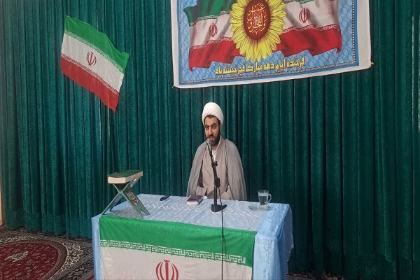 دستاوردهای انقلاب اسلامی به نسل جدید تبیین شود