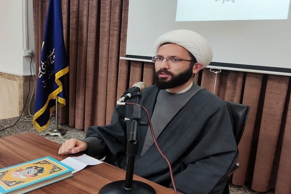 نشاط درونی با برقراری ارتباط با خدا حاصل میشود