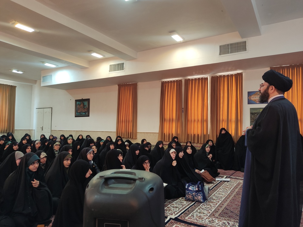 همایش طلایهداران تبلیغ برگزار شد