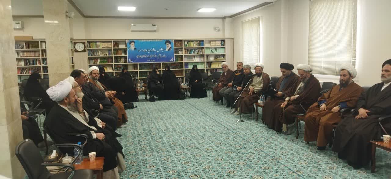 فرآیند توانمندسازی مدیران و کادر مدارس علمیه خواهران، با جدیت دنبال میشود