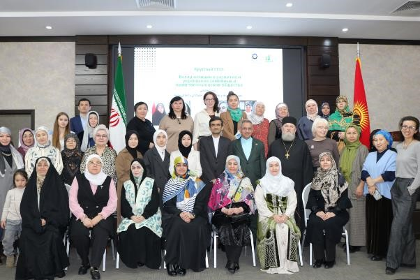 «سهم زنان در توسعه و تحکیم بنیانهای خانوادگی و اخلاقی جامعه» در قزاقستان بررسی شد