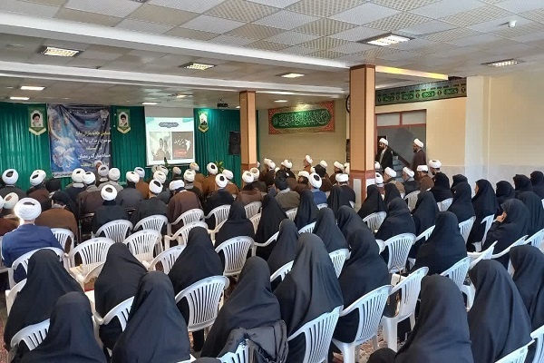 پویش «زندگی با آیهها» محور عملیات مبلغان در ماه رمضان باشد