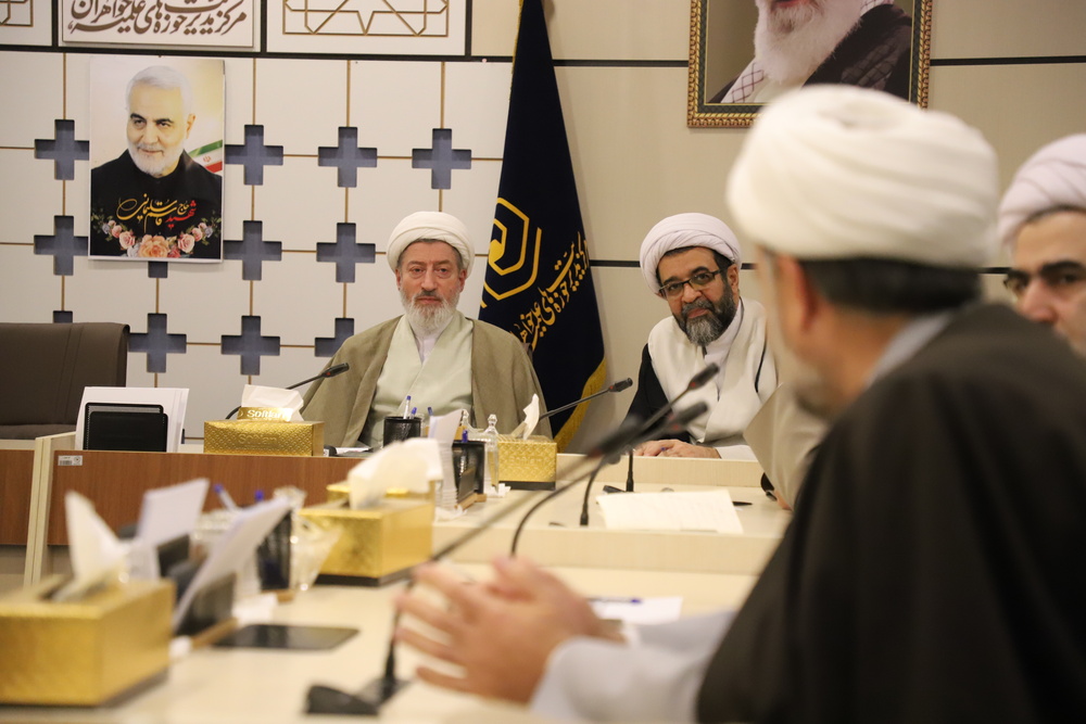 تربیت بانوان مجتهده و بهرهگیری از هوش مصنوعی در اولویت سند چشمانداز ۱۴۱۴ قرار دارد