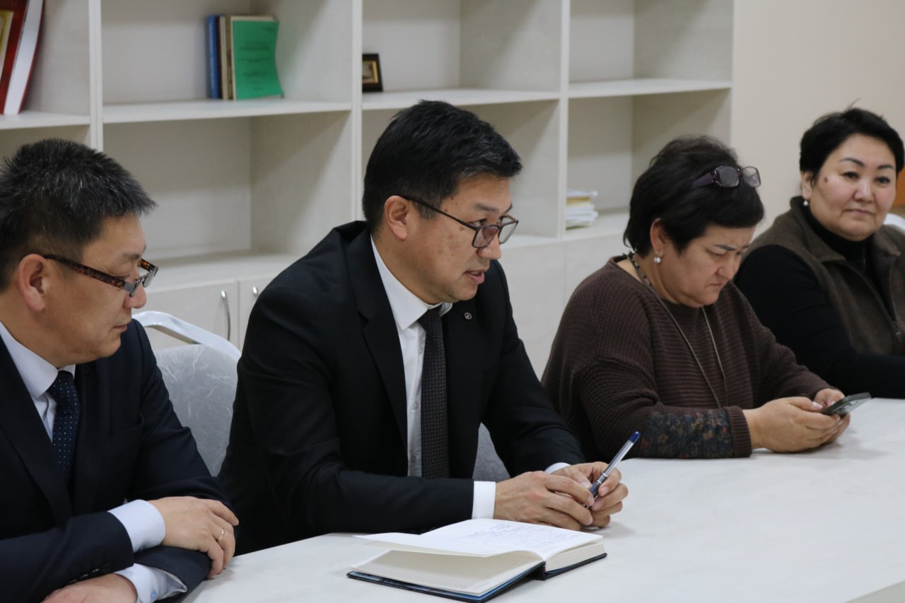 همکاریهای علمی ـ دانشگاهی ایران و قرقیزستان در حوزه «زن و خانواده» بررسی شد