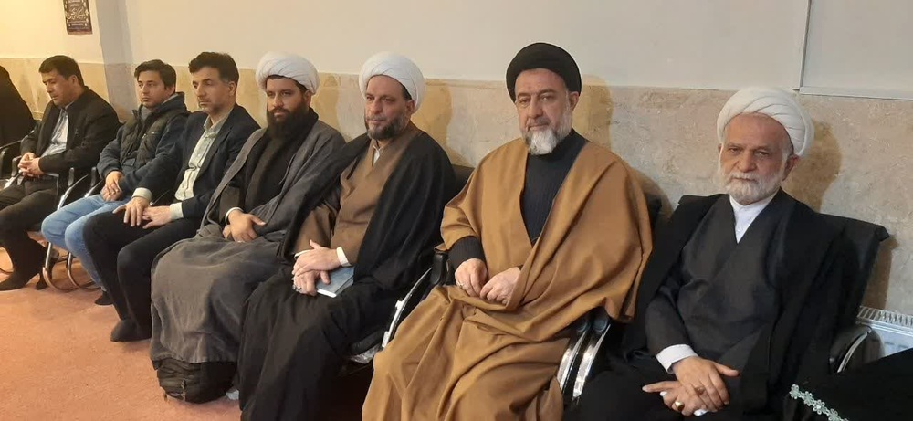 دیدار مدیر حوزه علمیه خواهران استان تهران با امام جمعه شهرستان شهریار