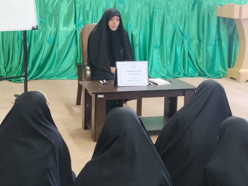 بررسی اقدامات و آثار شهید آیت‌الله سید محمدباقر صدر و بنت‌الهدی صدر