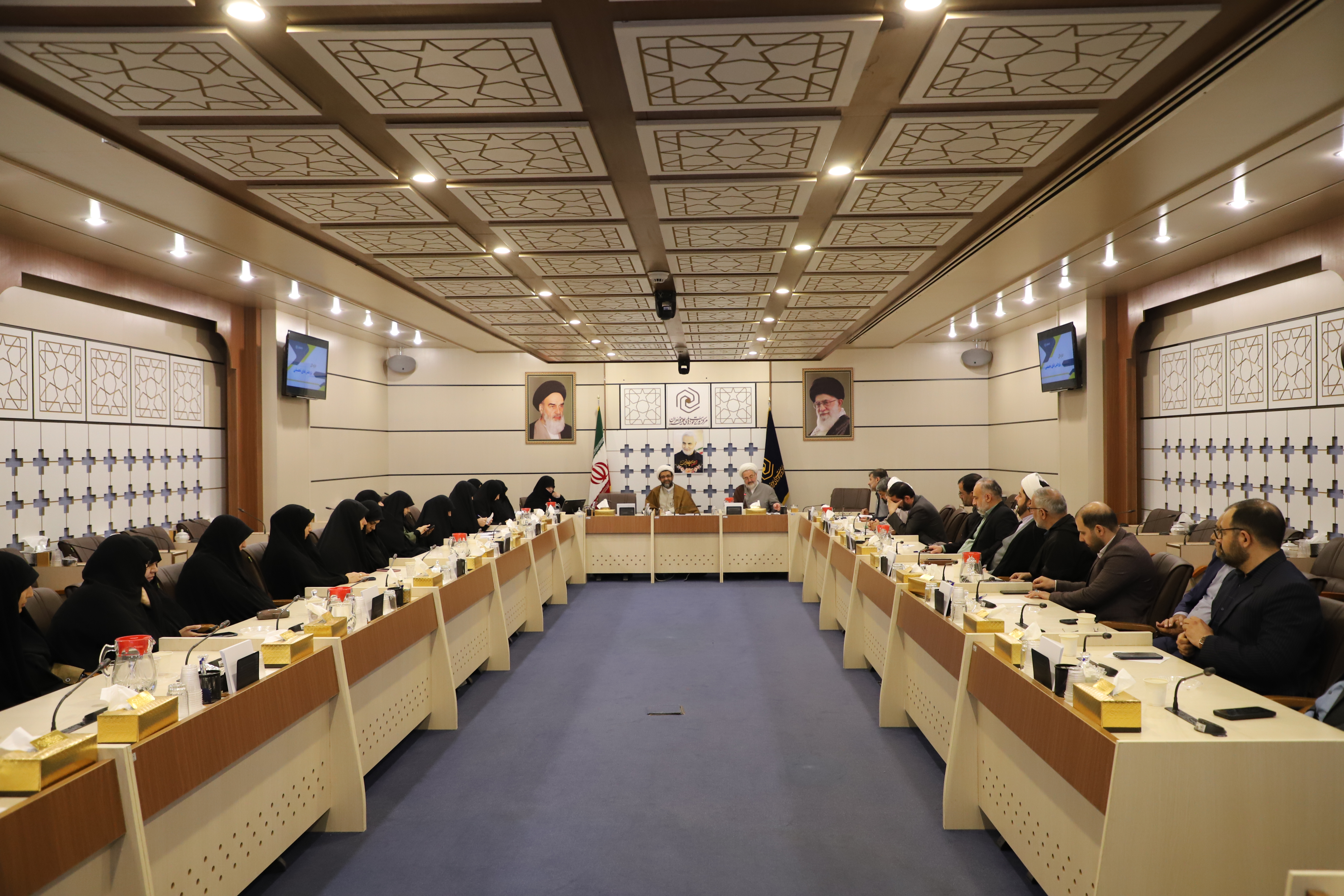 تقوای الهی، راه رسیدن به مرجعیت علمی را میسر میکند