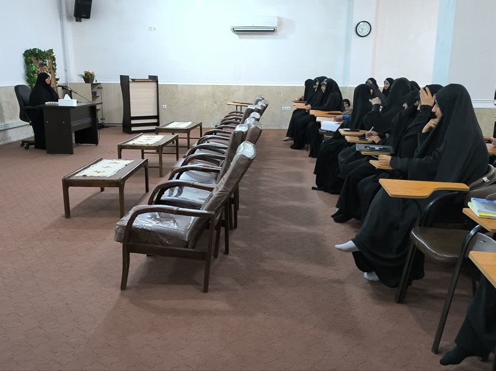 محاسبه نفس چراغ راهی برای رسیدن به کمال و تعالی است